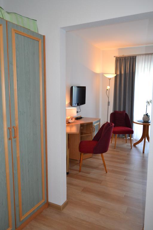 Hotel & Restaurant Zur Linde Freital Exteriör bild
