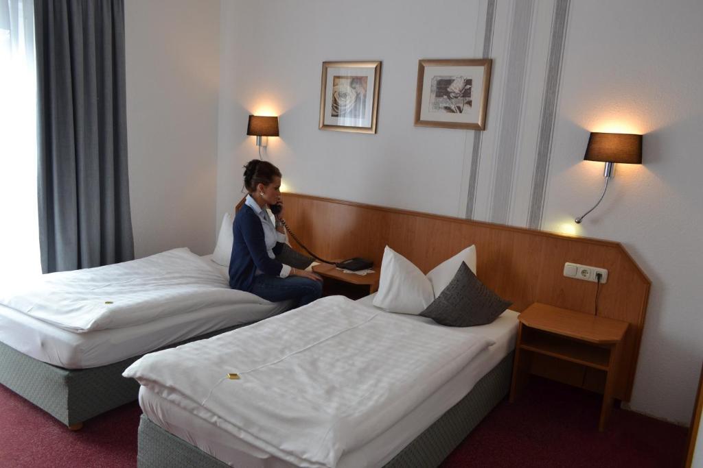 Hotel & Restaurant Zur Linde Freital Exteriör bild